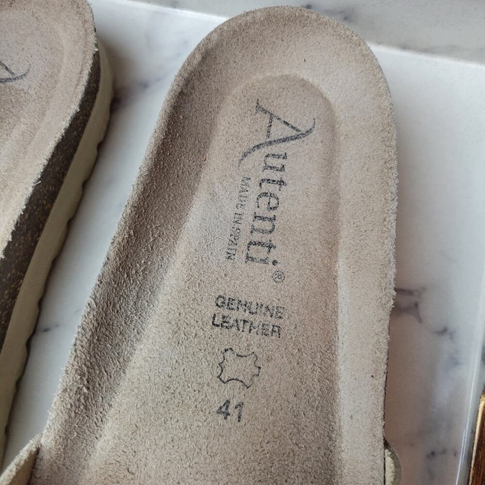 AUTENTI Beige Cream Pearl Buckle Leather Slide Comfort Sandal Size 41 - Picture 7 of 14